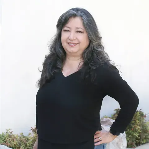 Carmen Martinez, real estate agent in Sunland
