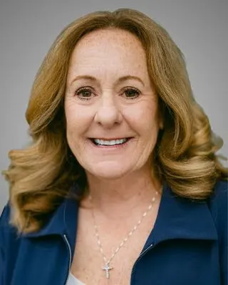 Donna Caines, real estate agent in Glendora