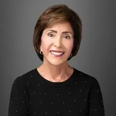 Isait De La Fuente, real estate agent in Glendora