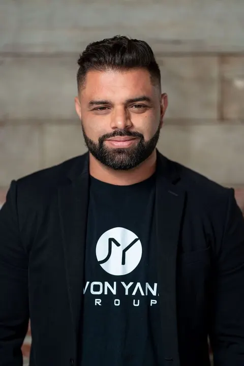 Jovon Yanez, real estate agent in Ontario