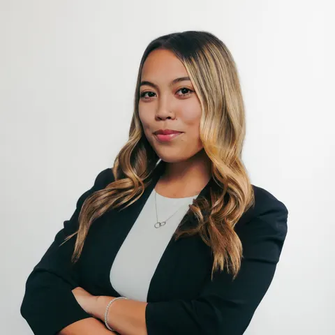 Jennah Manibusan, real estate agent in San Bernardino