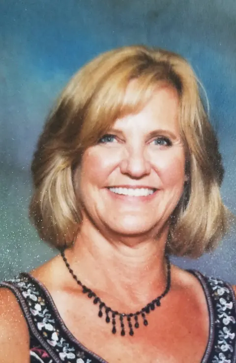 Delene Rodenborn, real estate agent in Wrightwood