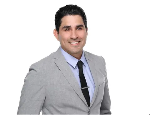 Alejandro Soto, real estate agent in Riverside