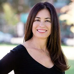 Mary Pearce, real estate agent in Covina