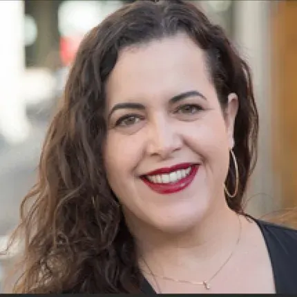 Itza Mari, real estate agent in Northridge