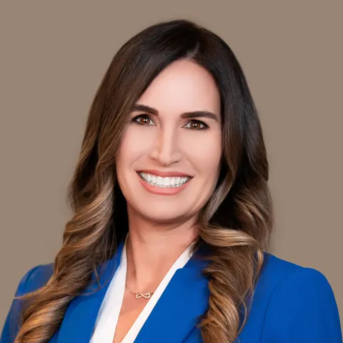 Rebecca Carmona, real estate agent in Bellflower