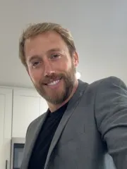 Daniel Avina, real estate agent in Fallbrook
