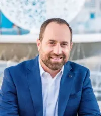 Steve Nader, real estate agent in Long Beach