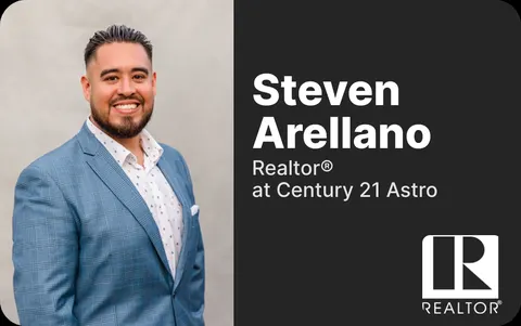 Steven Arellano, real estate agent in Compton