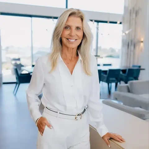 Tracy Ronca, real estate agent in San Luis Obispo