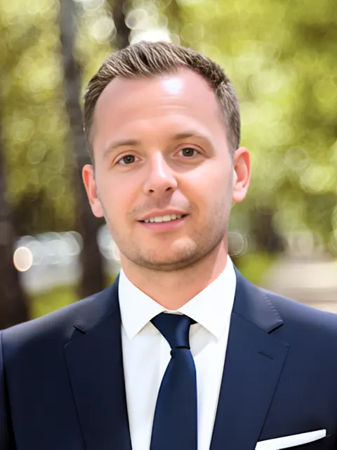 Eric Edwards, real estate agent in Bakersfield