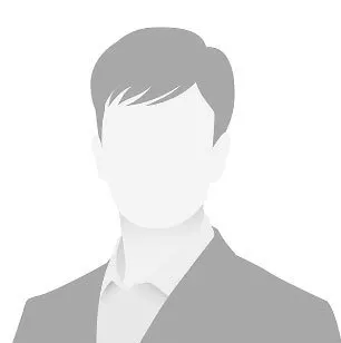 Michael Chavez, real estate agent in San Fernando