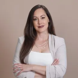 Stacy Nevins, real estate agent in Pine Mountain Club