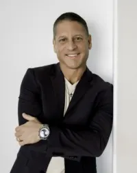 Justin Bringas, real estate agent in Murrieta