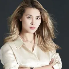 Na Jin, real estate agent in Irvine