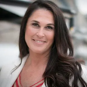 Deborah Cowles, real estate agent in Mission Viejo