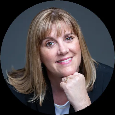 Melanie Barker, real estate agent in Oakhurst