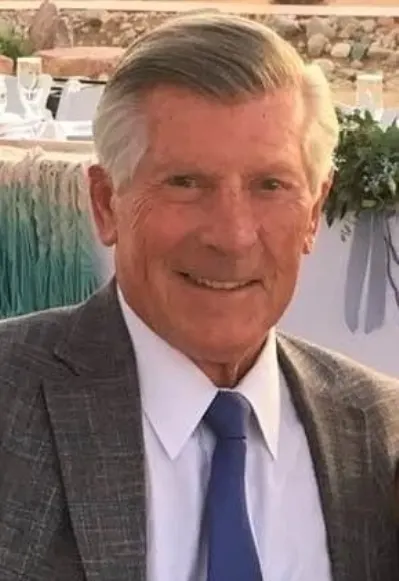 Mike Potier, real estate agent in Los Angeles